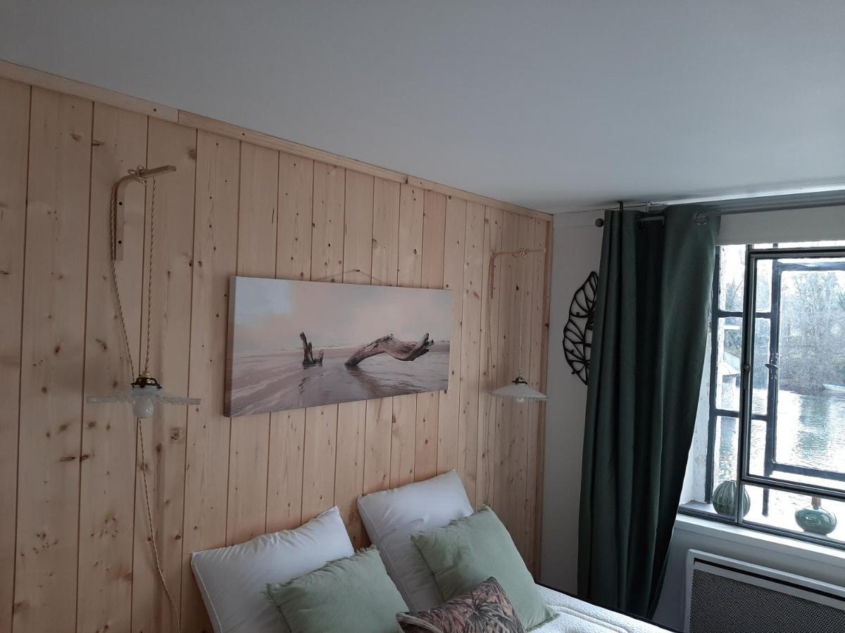 Dans Moulin Au Bord De L'Eau, Appartement Chaleureux Saint-Pryvé-Saint-Mesmin المظهر الخارجي الصورة